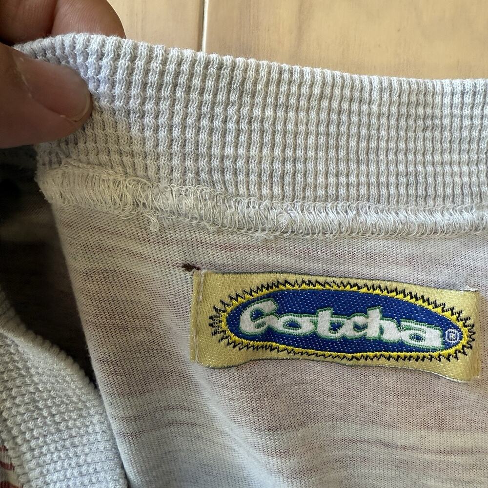 Vintage Gotcha Skateboards Shirt M Gray Stripe Multicolor 90s Skateboards - Picture 7 of 9